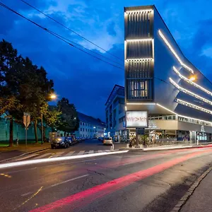 hotellátogatás