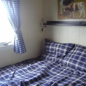 Your Cozy Waggon At The Cows' Paradise Holandia