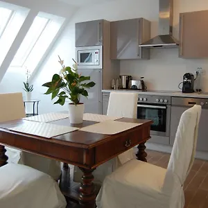 Alga Am Westbahnhof Apartamento