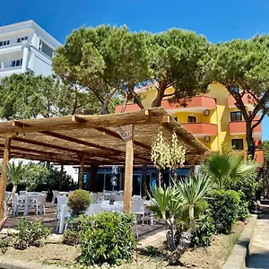 hotellátogatás