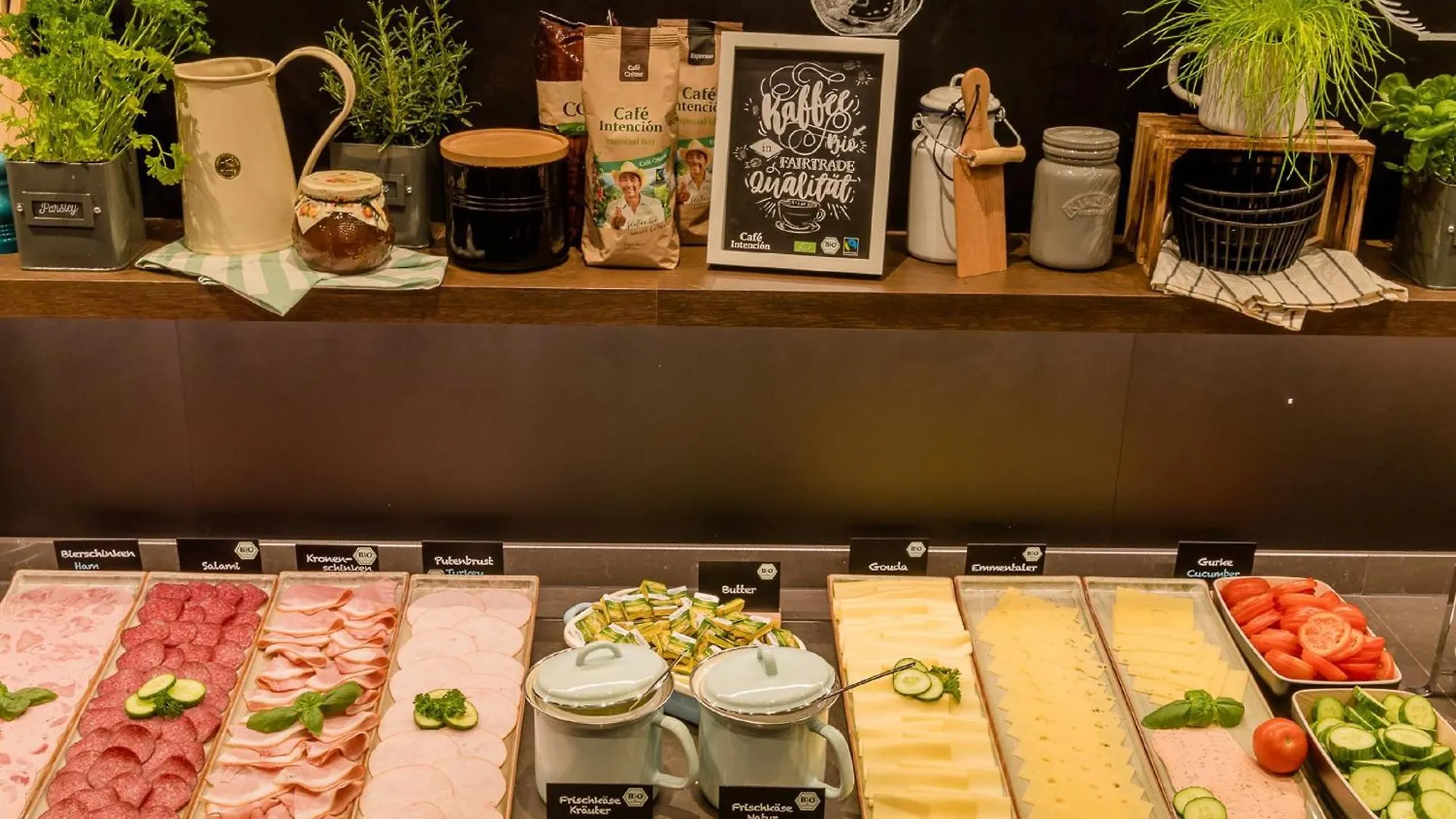 *** Hotel Motel One Wien Westbahnhof Austria