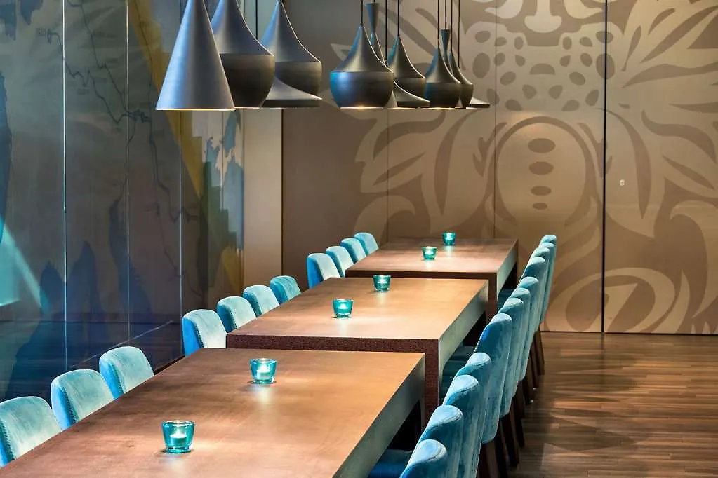 *** Hotel Motel One Wien Westbahnhof Austria